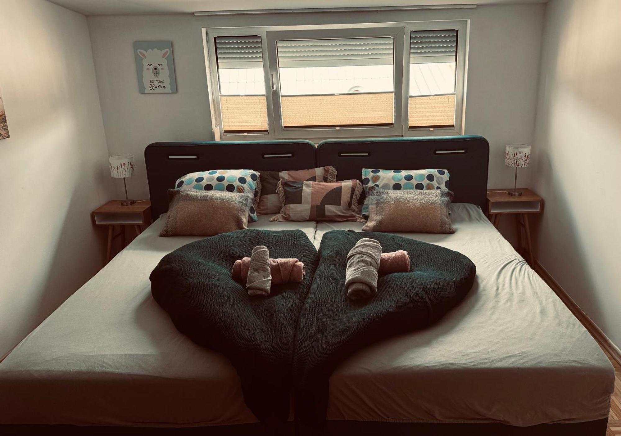 Stadt & See Appartement Penthouse Inkl Mic Card Spittal an der Drau Bagian luar foto